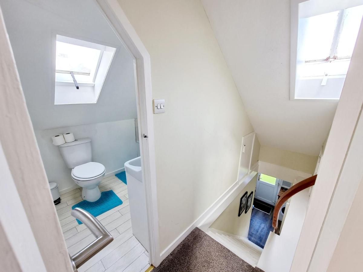 Three Bed In *